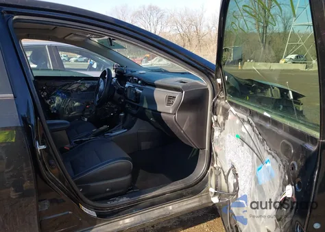 2015 Toyota Corolla S Plus z USA, uszkodzony, nr VIN 2T1BURHE7FC444637